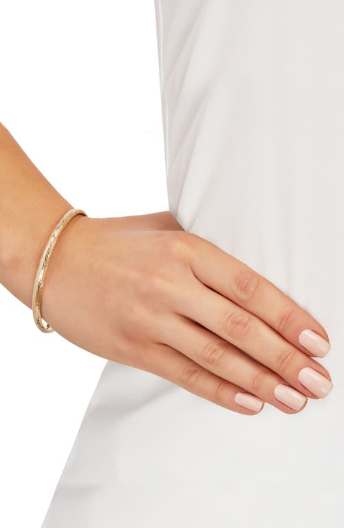 Frankie & Zoe 14k Gold Chevron Textured Bangle Bracelet In Yellow Gold