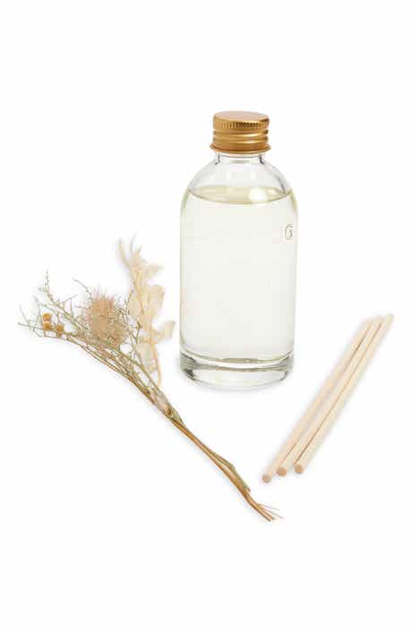 SAND AND FOG Teak Wood Floral Reed Diffuser