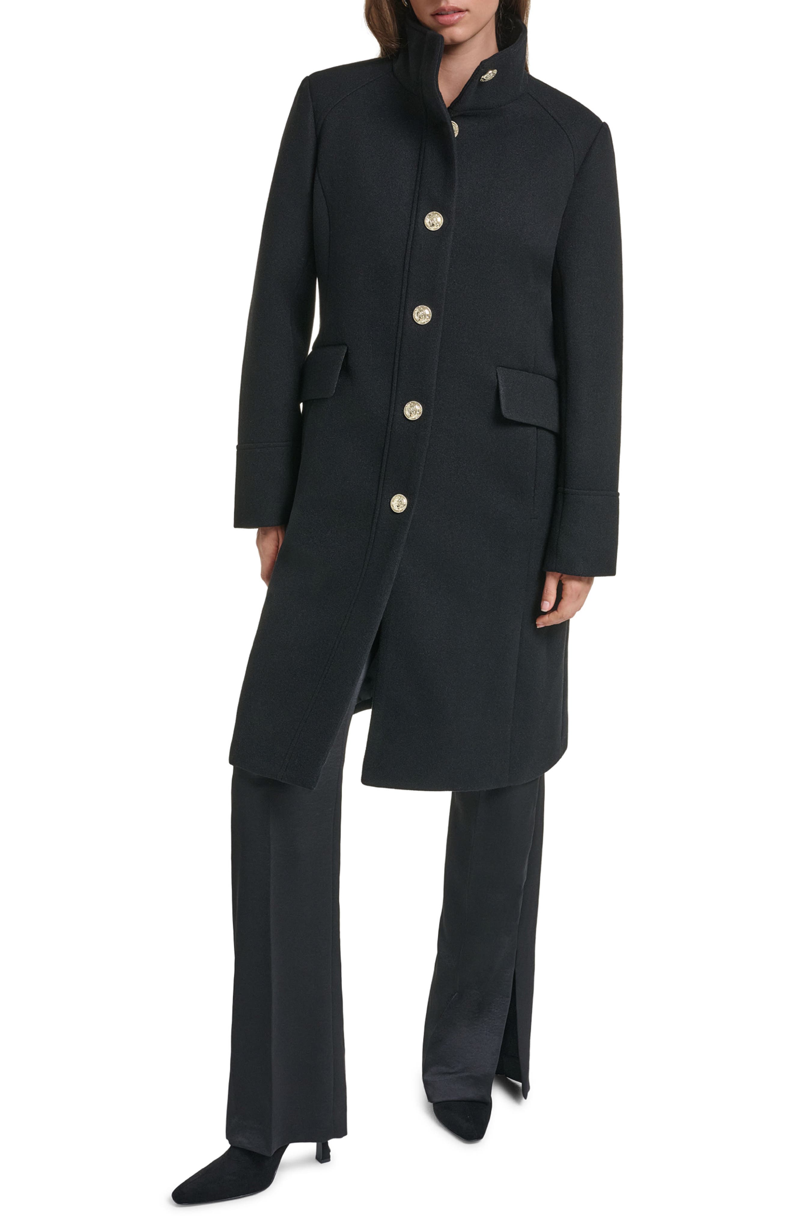 Trapunto Shoulder Walker Coat