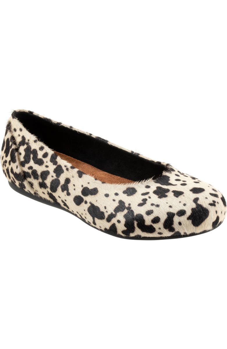 SoftWalk<sup>®</sup> Sonoma Genuine Calf Hair Flat, Main, color, Black/ White Pony