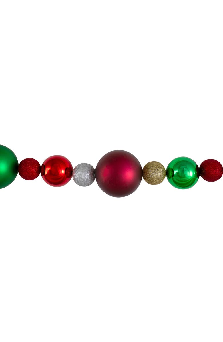 Northlight 3-Finish Shatterproof Ball Christmas Garland - 6
x 4" - Traditional Multi-Color - Unlit, Alternate, color, Red