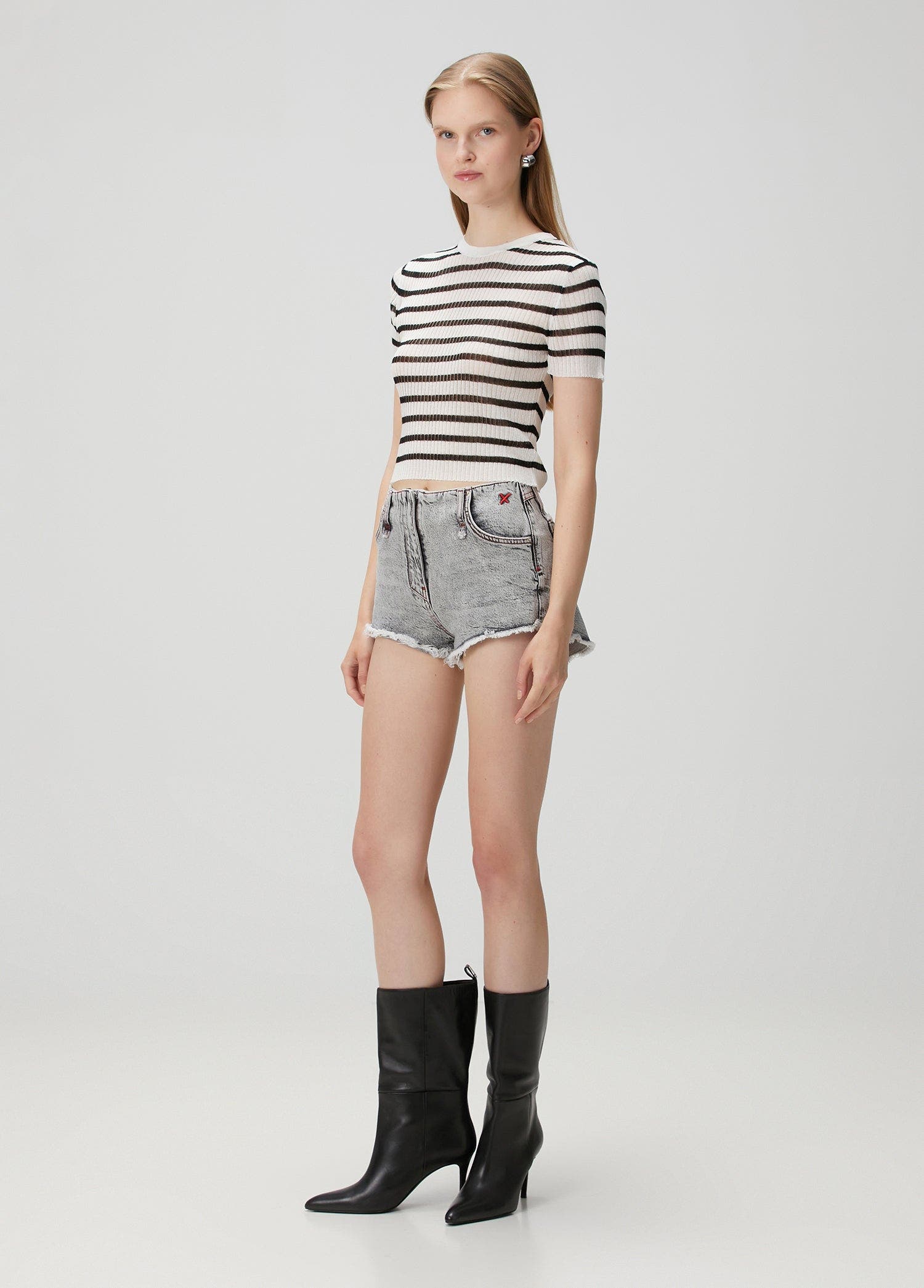 Striped Short Sleeve Knit Top - image 2
