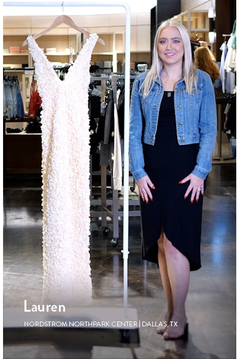Carena 3D Floral Appliqué Plunge Neck Gown video