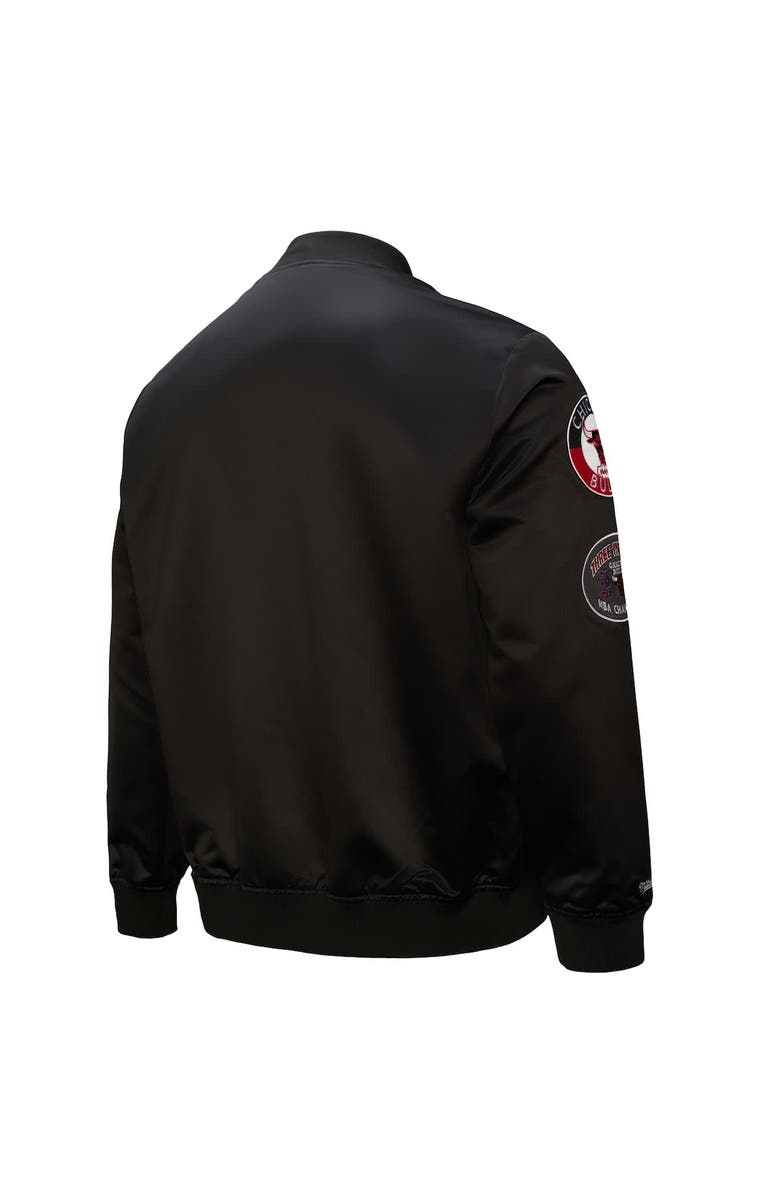 Mitchell & Ness Men's Black Chicago Bulls Hardwood Classics Blackout Collection Satin Full-Zip Jacket, Alternate, color, Black