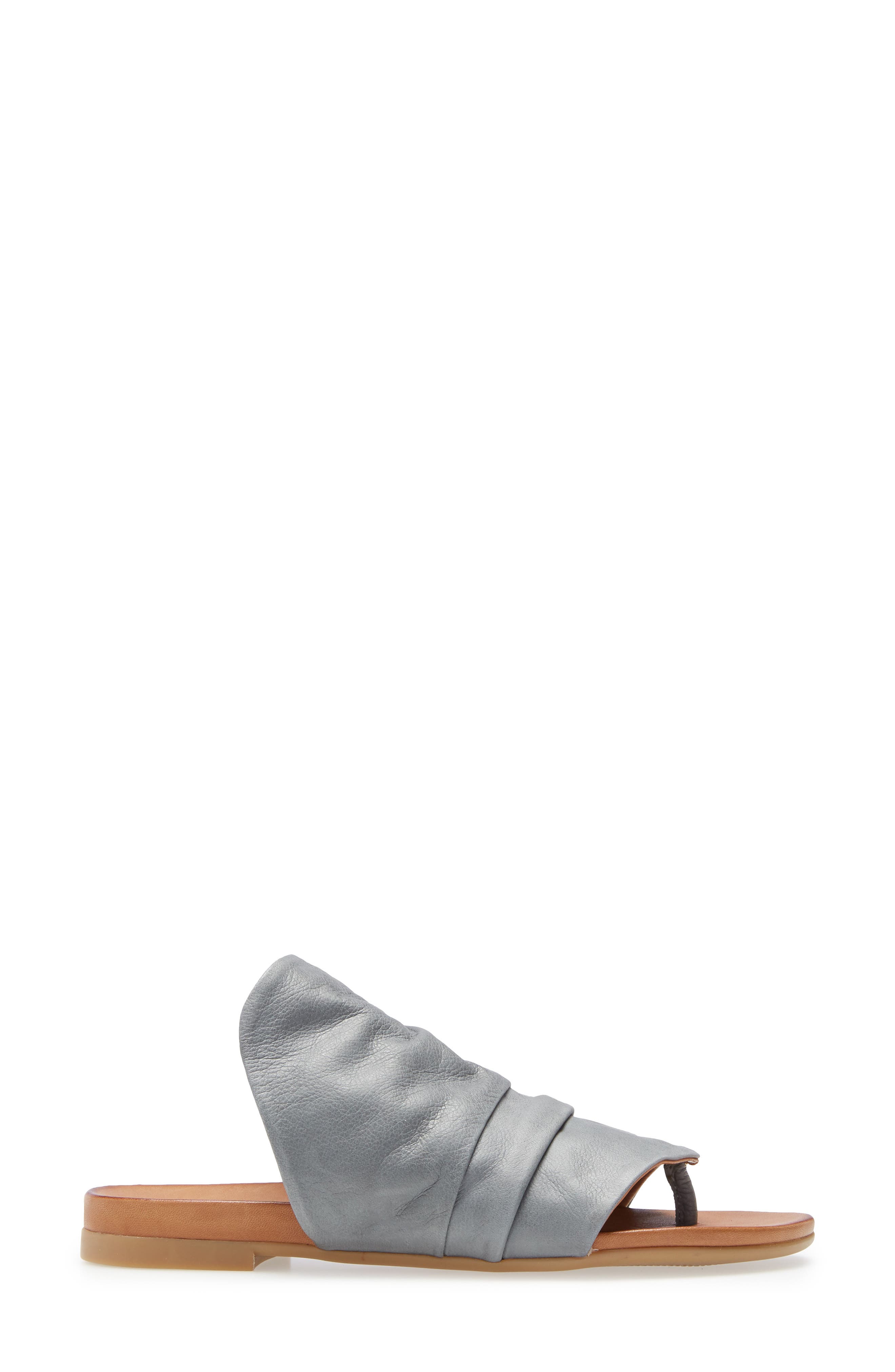 Sheridan Mia Moa Sandal, Alternate, color, 