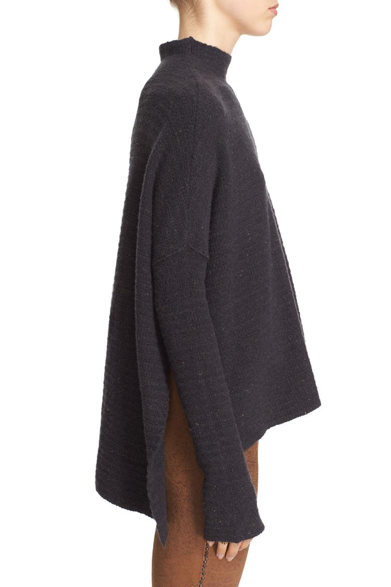 'Arctic Fox' Back Zip Swing Sweater, Alternate, color, BLACK