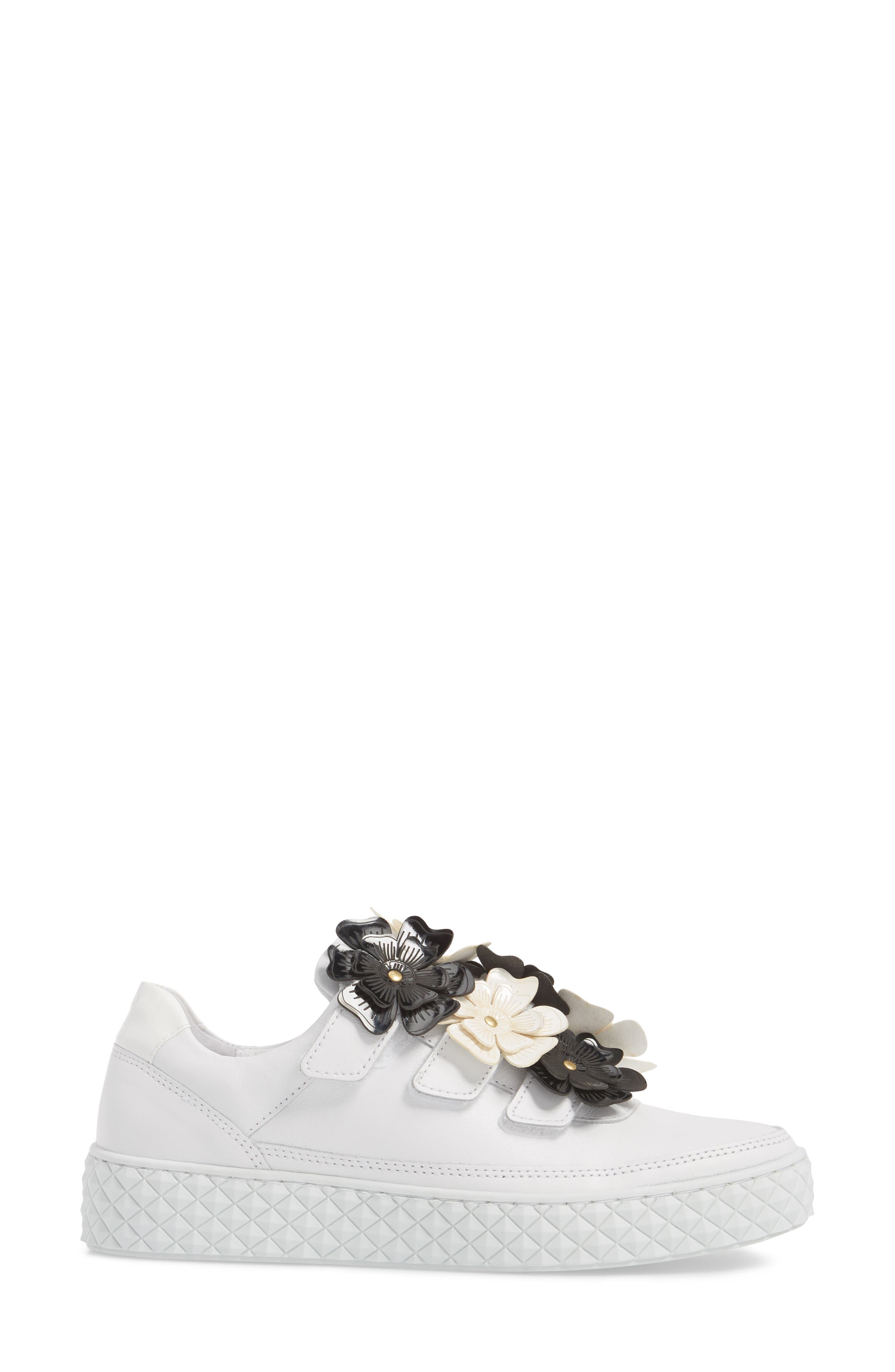 Cycleur De Luxe Hurou Embellished Sneaker, Alternate, color, 
