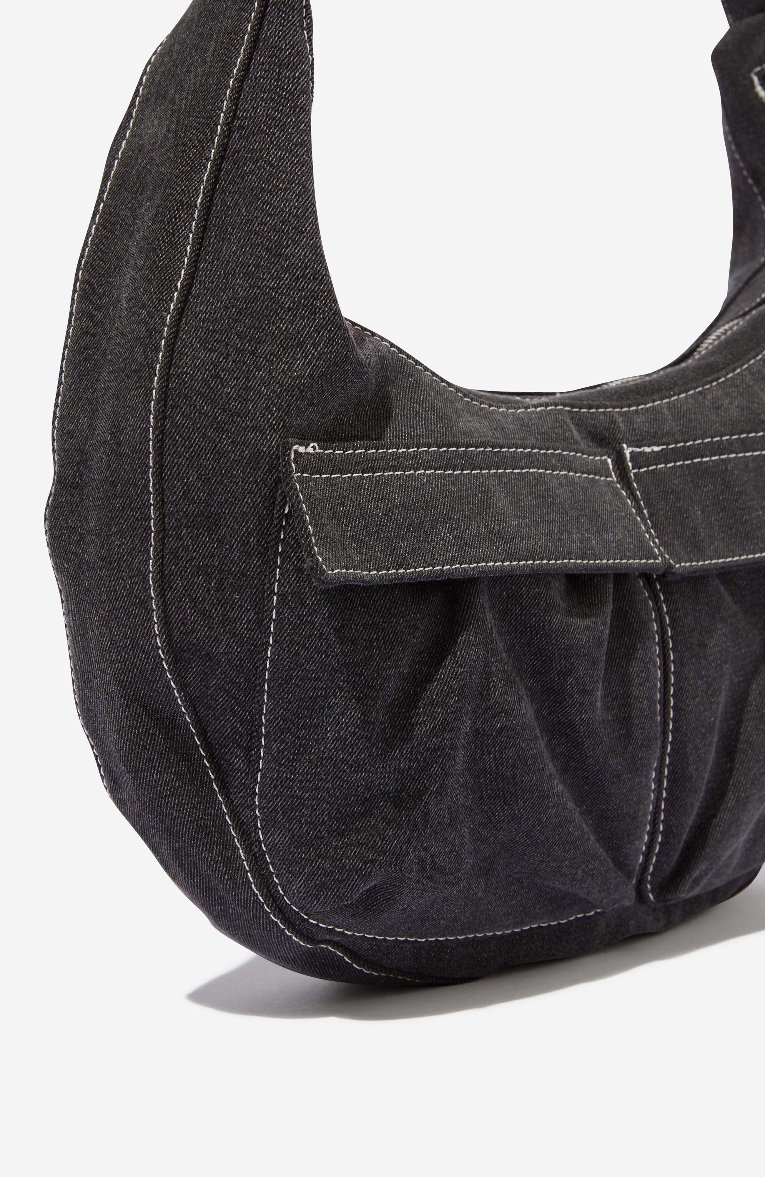 Rubi Shoes Bowie Crescent Cross Body Bag, Alternate, color, 