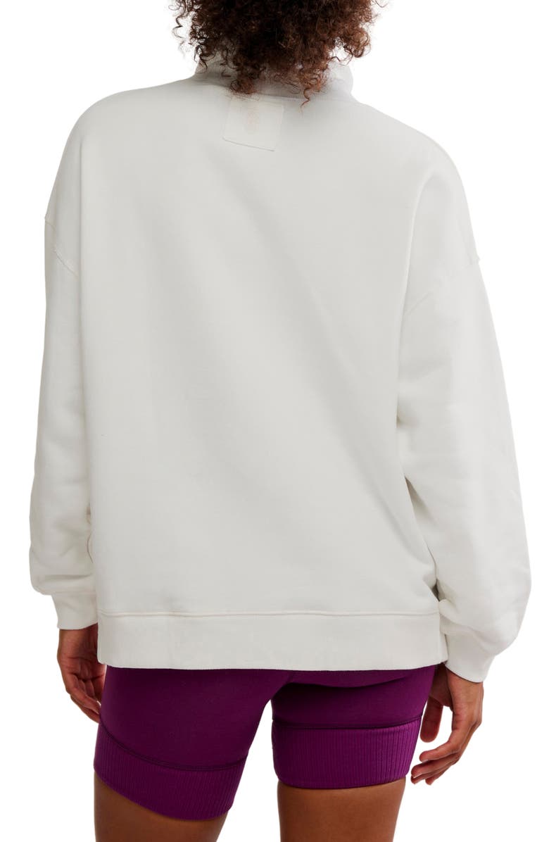 Victory Sweatshirt & Shorts Set