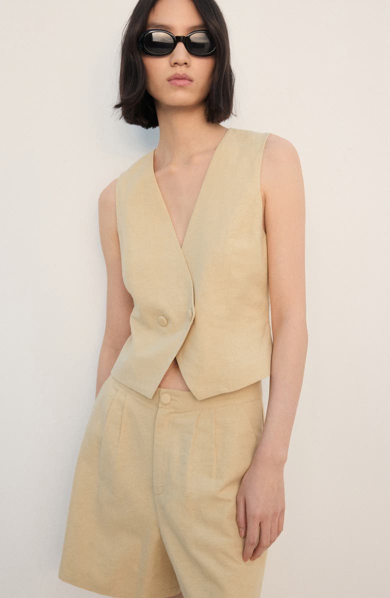 MANGO Pleated Straight Fit Cotton & Linen Blend Bermuda Shorts, Alternate, color, Mustard