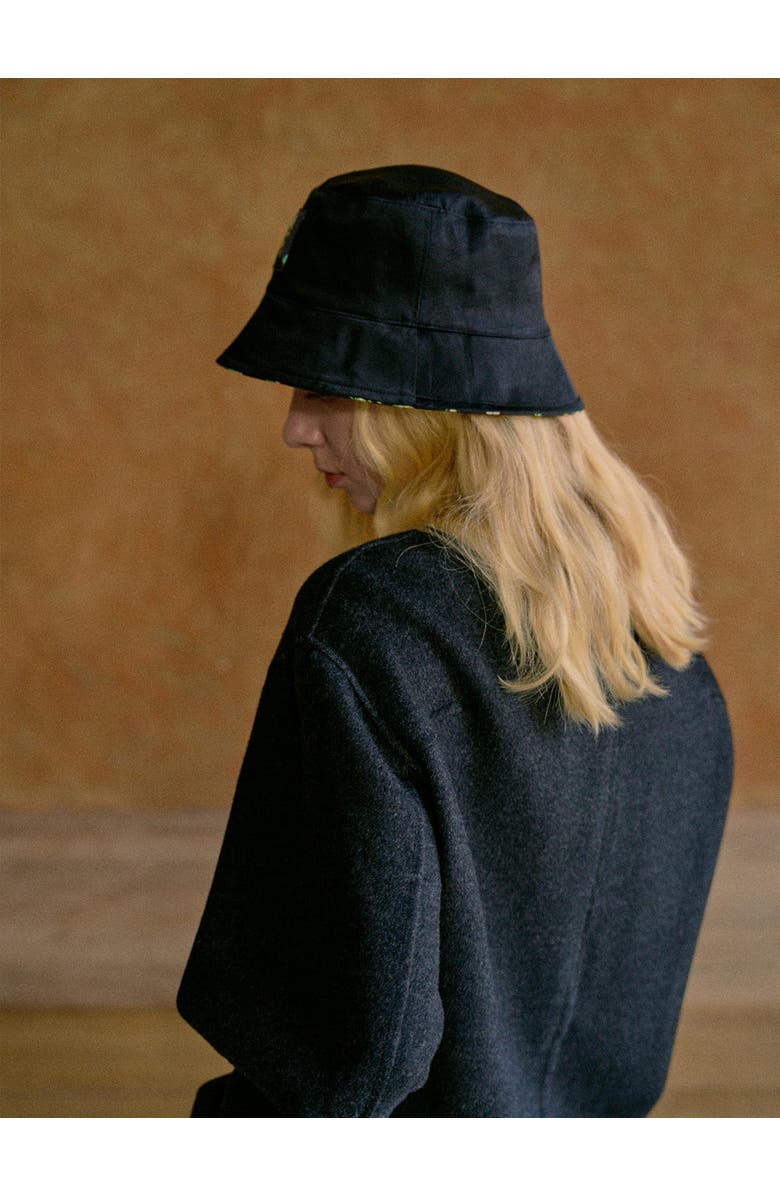 Lost Pattern "Beach Blossom" Reversible Bucket Hat, Alternate, color, Black