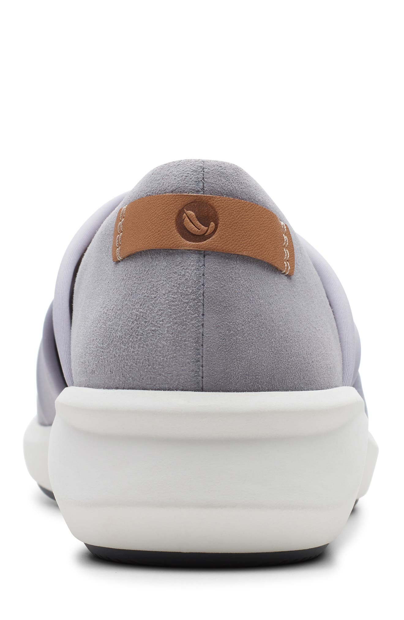 Un Rio Cross Sneaker, Alternate, color, LIGHT GREY SUEDE
