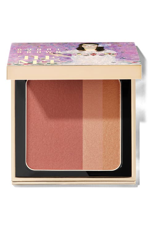 'Bobbi Brown x The Met Brightening Blush