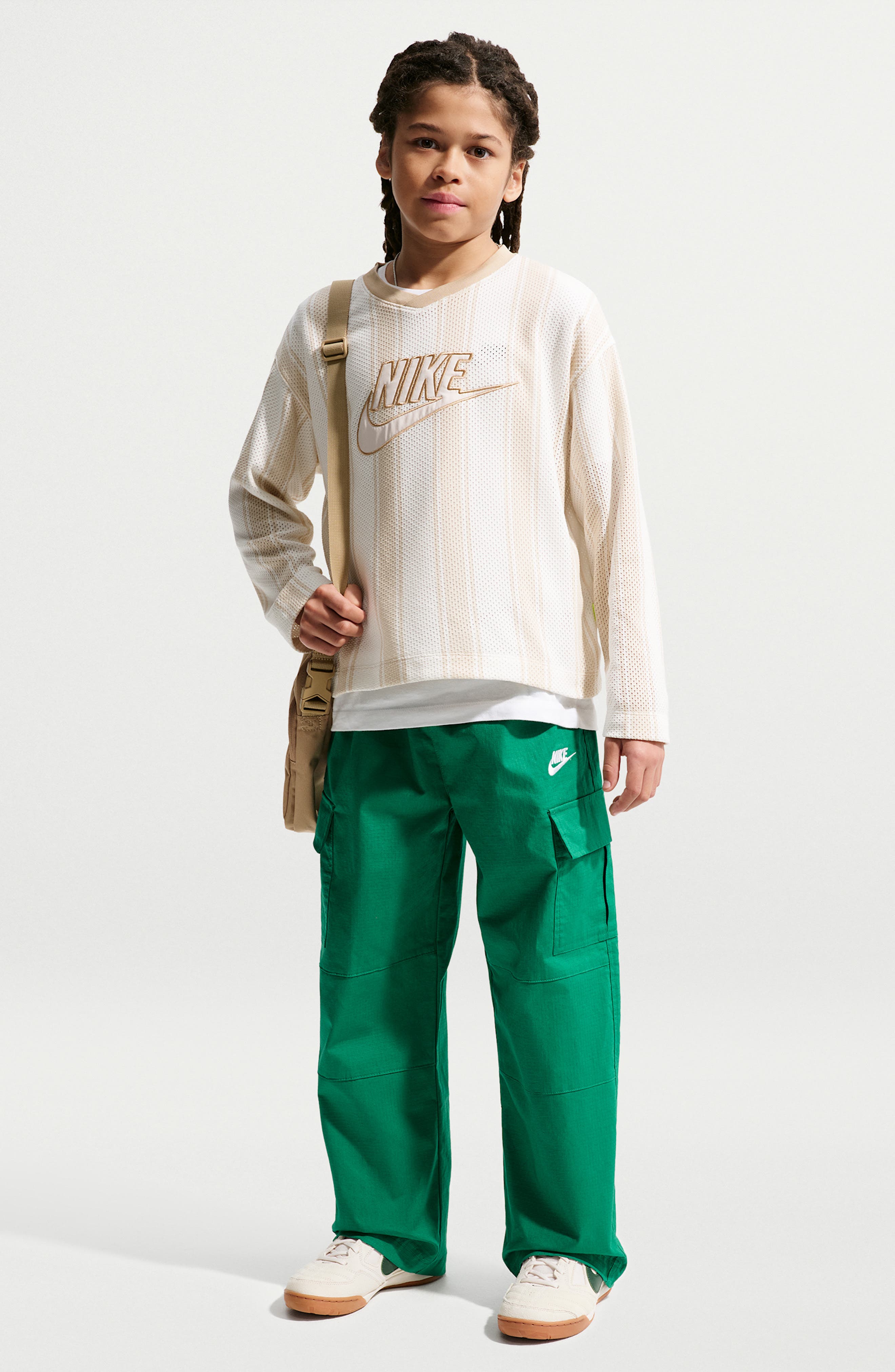 MALACHITE/ WHITE