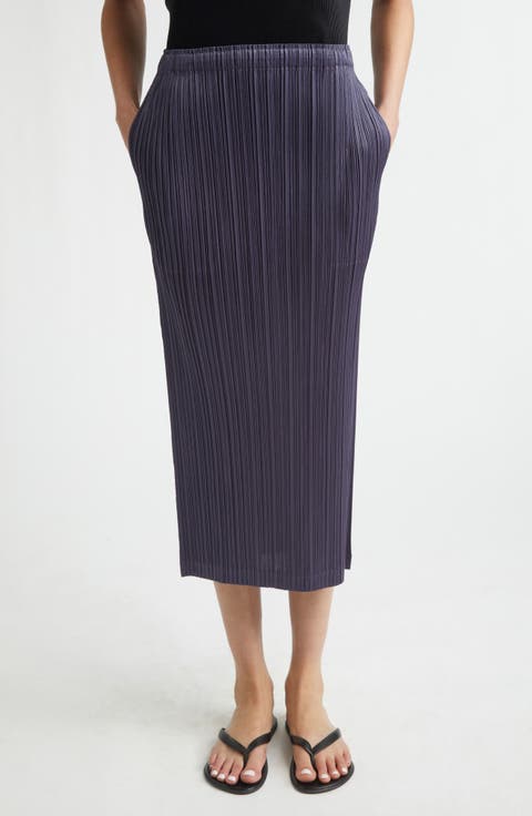 Loop Pleated Skirt