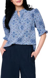GIBSONLOOK Dianthus Puff Sleeve Top