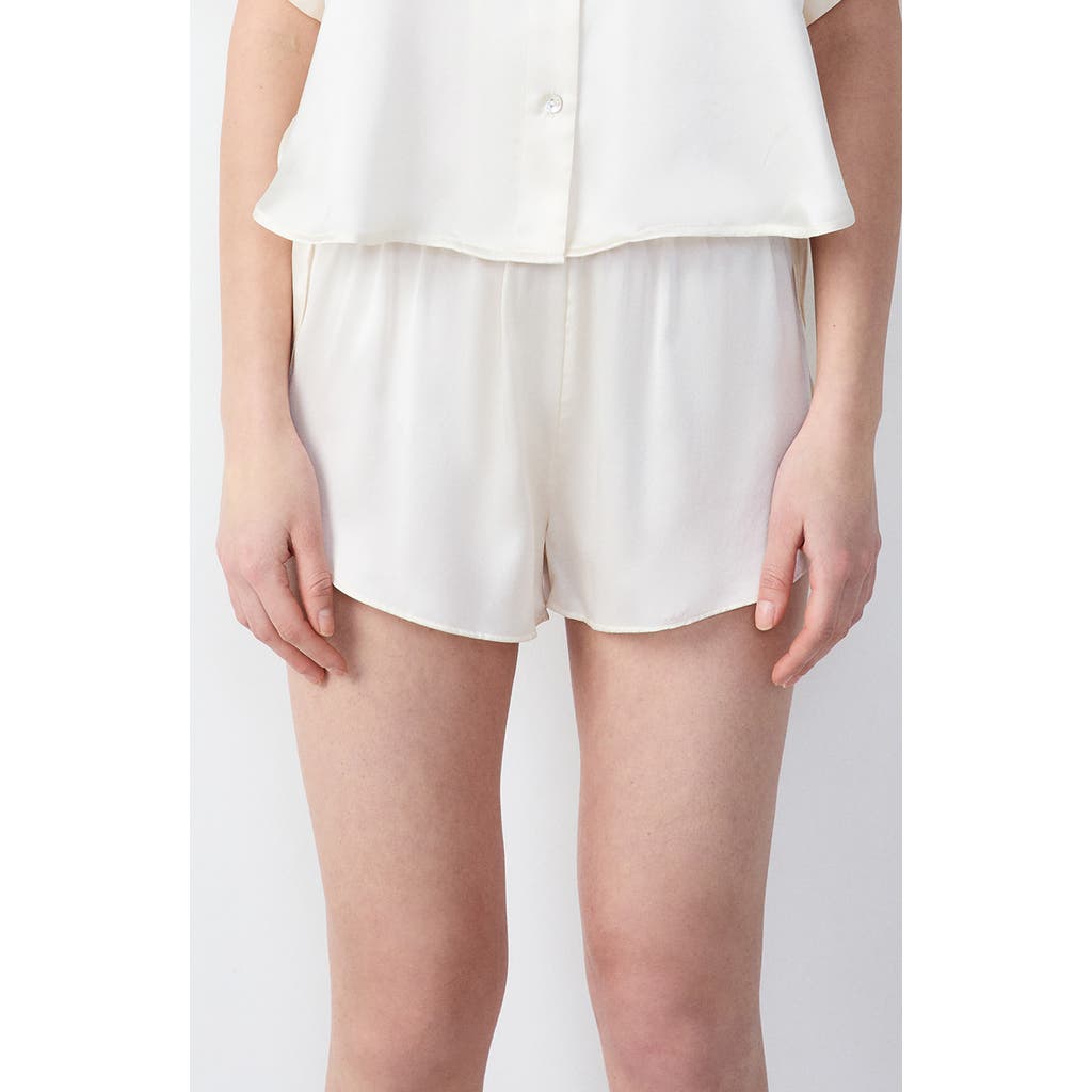 Etam Pearly Silk Pajama Shorts In White