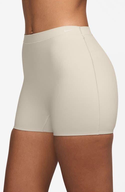 Nike Form Dri-fit Boy Shorts