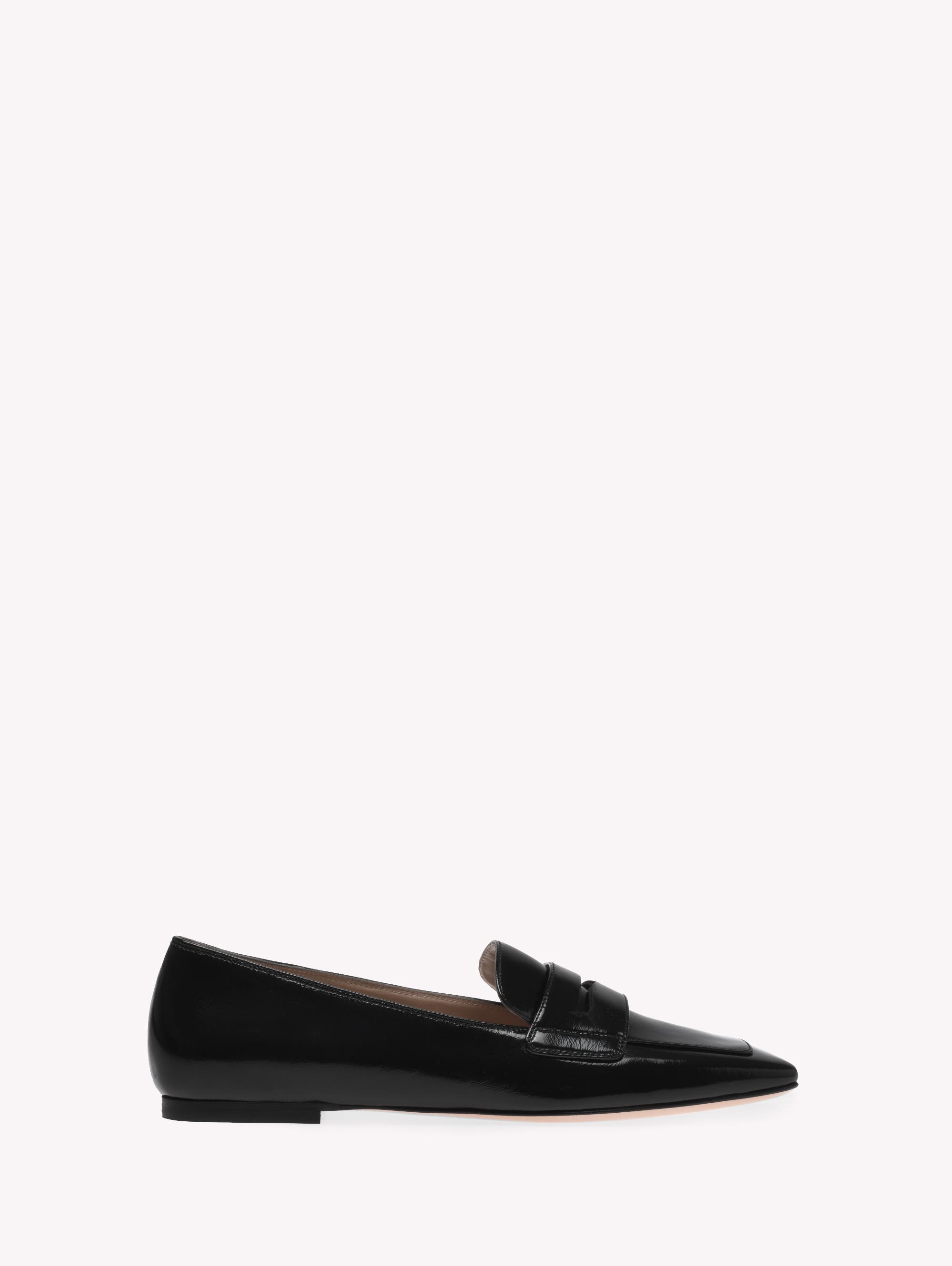 Gianvito Rossi Christina Loafers 05, Main, color, 