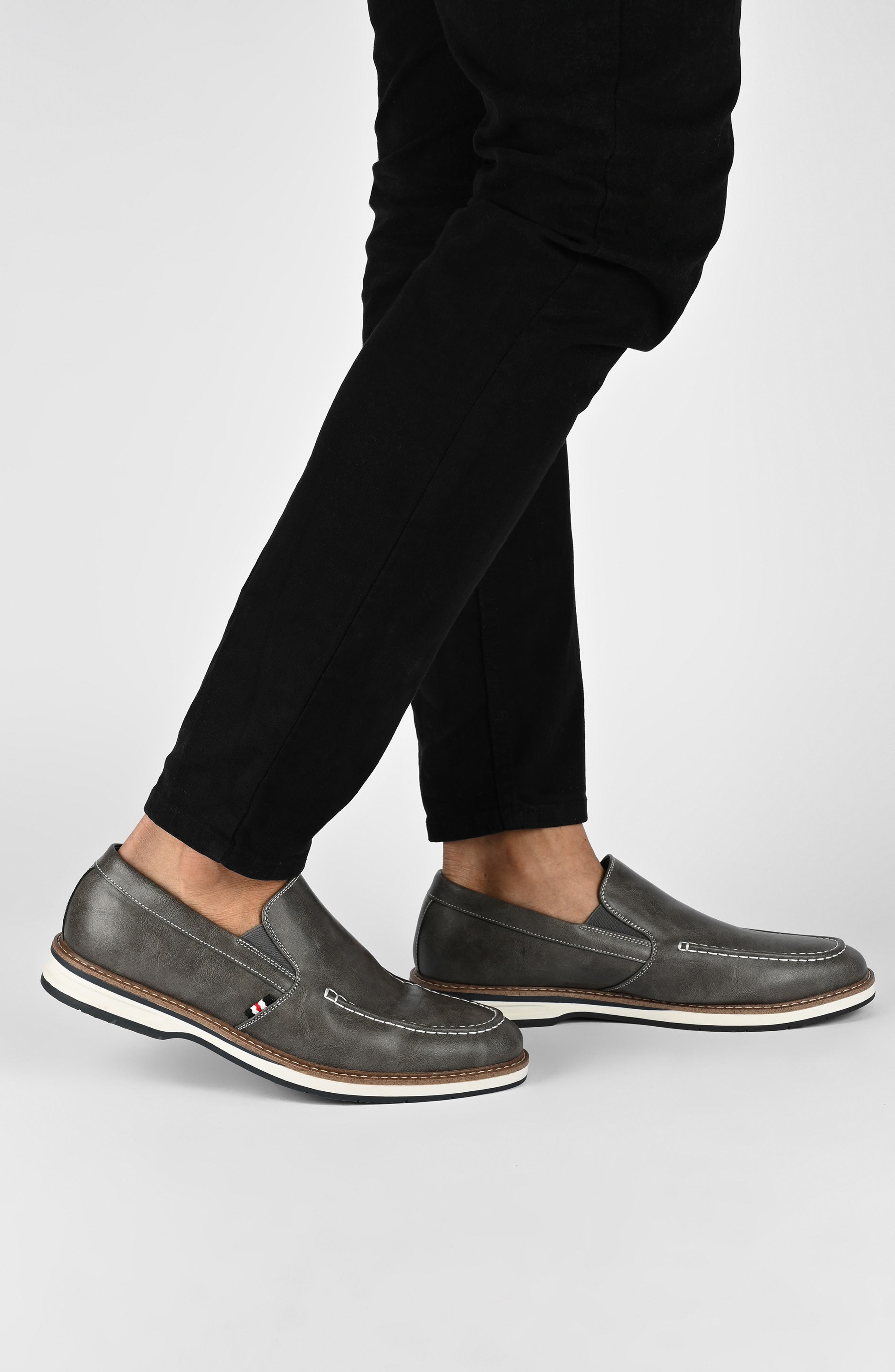 VANCE CO Harrison Casual Loafer, Alternate, color, 