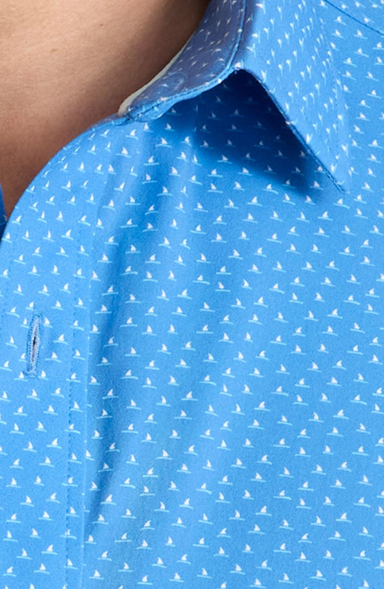 UNTUCKit Sailboat Print Short Sleeve Performance Button-Up Shirt, Alternate, color, Blue
