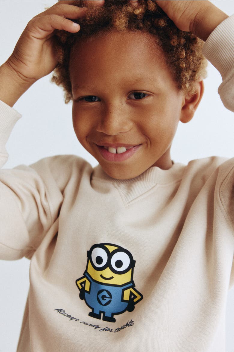 2-piece Printed Sweatshirt And Joggers Set, Alternate, color, Light beige/Minions