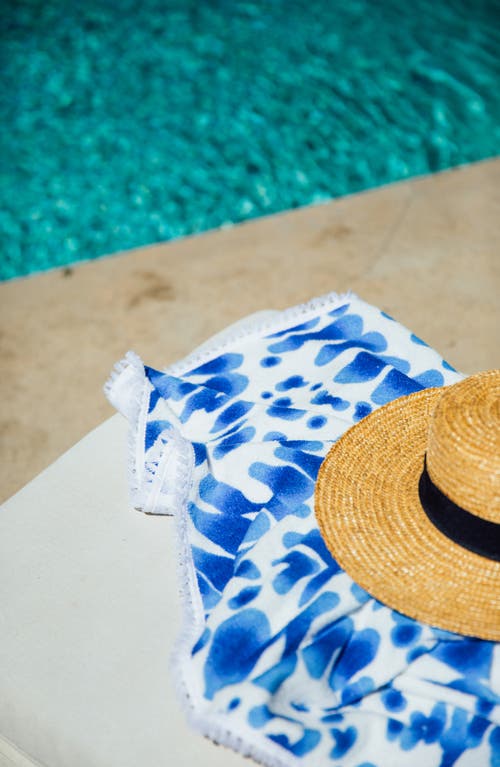 Depera Indigo Round Turkish Beach Towel In Blue