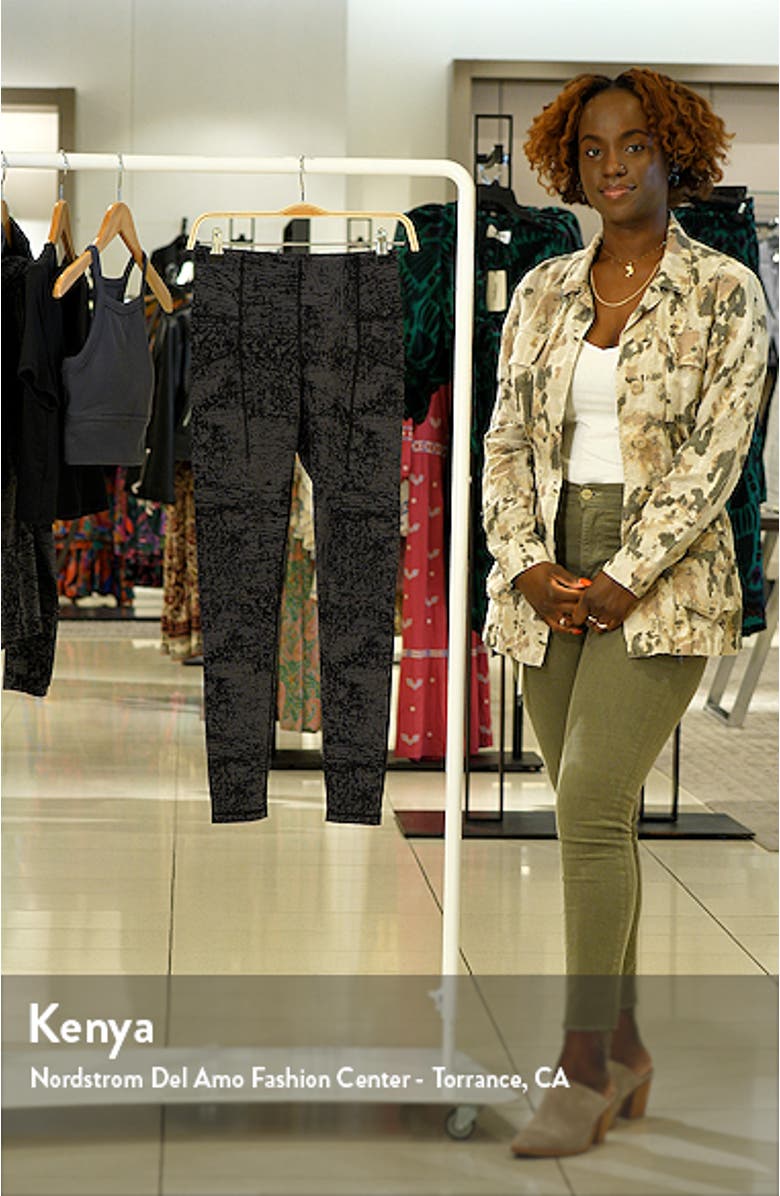 Jacquard High Waist Pocket Leggings, sales video thumbnail