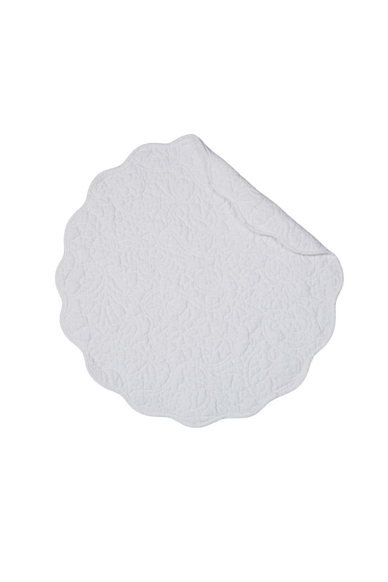 Christiana White Reversible Machine Washable Round Scallop Quilt Placemats Set of 6, Alternate, color, White
