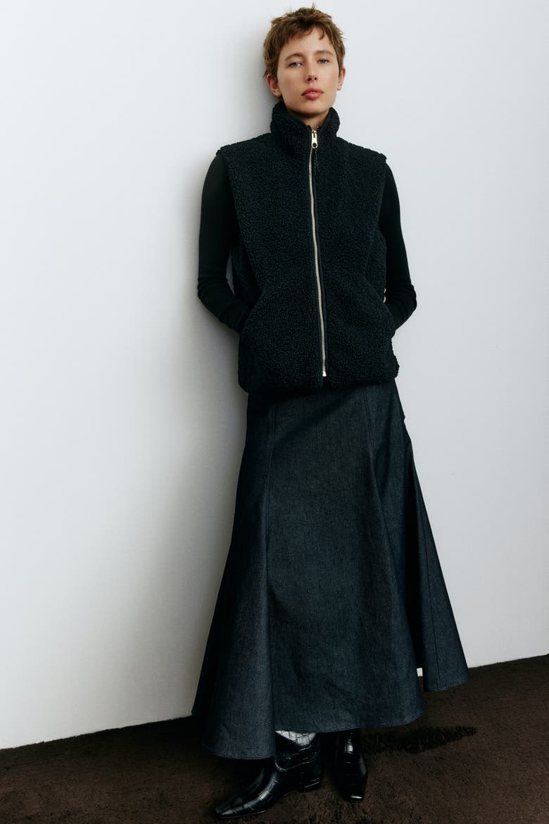 Teddy Gilet, Main, color, Black