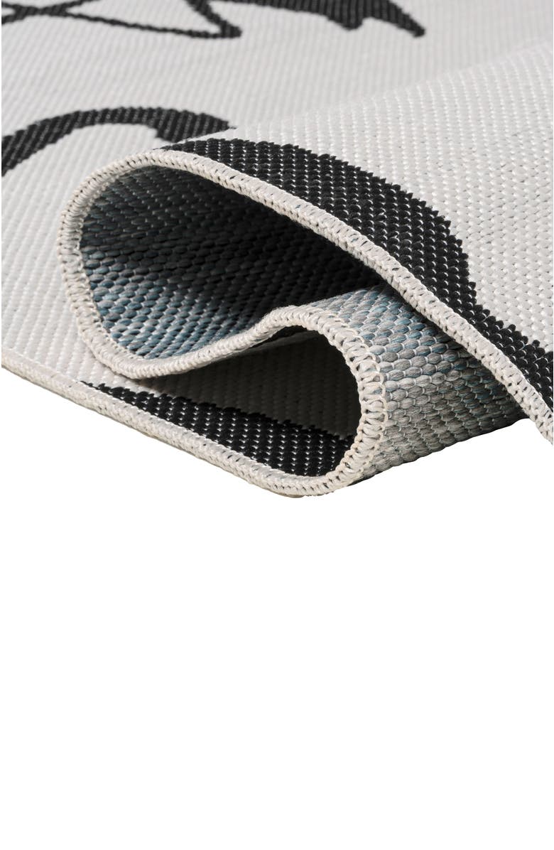 JONATHAN Y Liana Casual Coastal Flamingos Two-Tone Indoor/Outdoor Area Rug, Alternate, color, White/Black