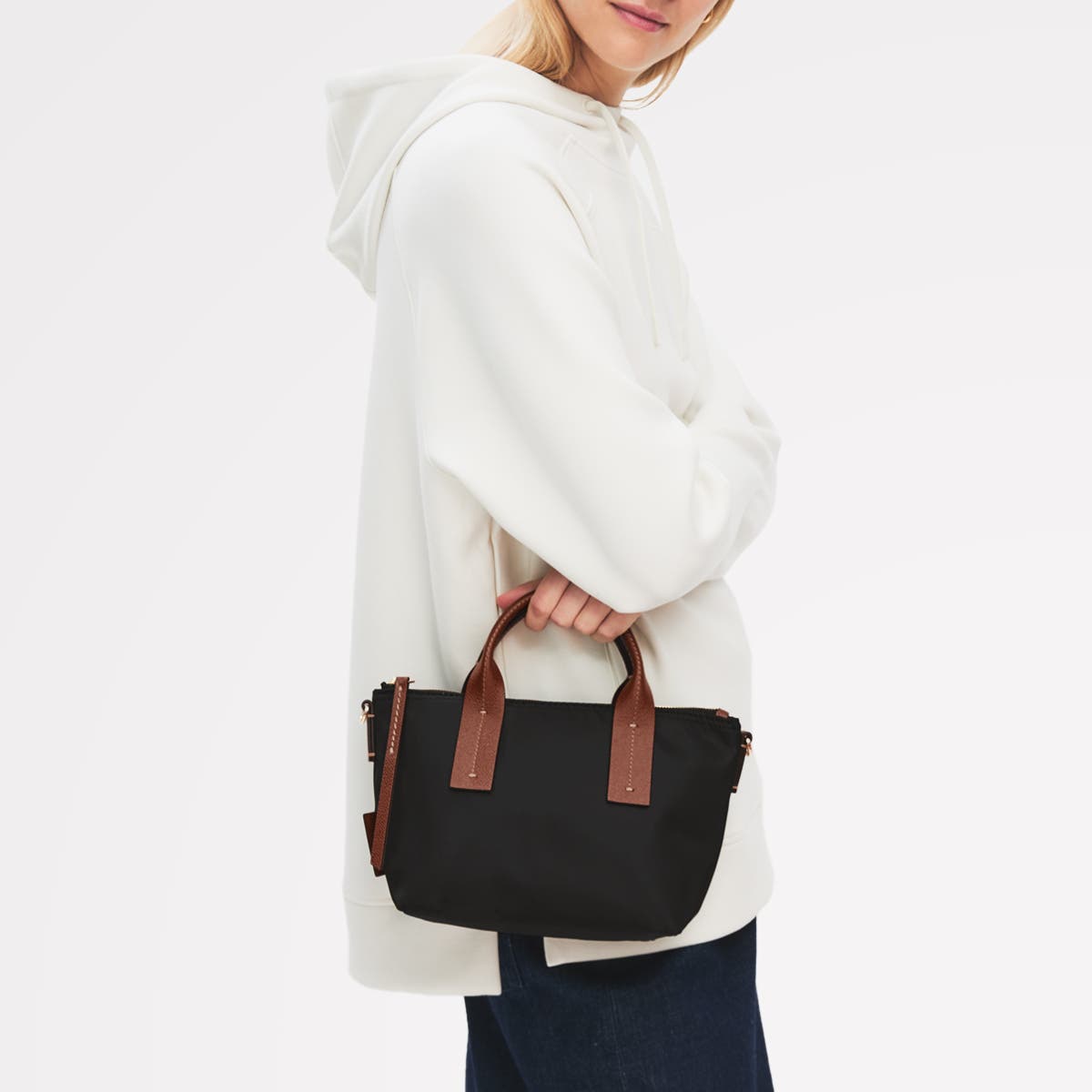 Radley The Townley Small Ziptop Crossbody Bag, Alternate, color, Black