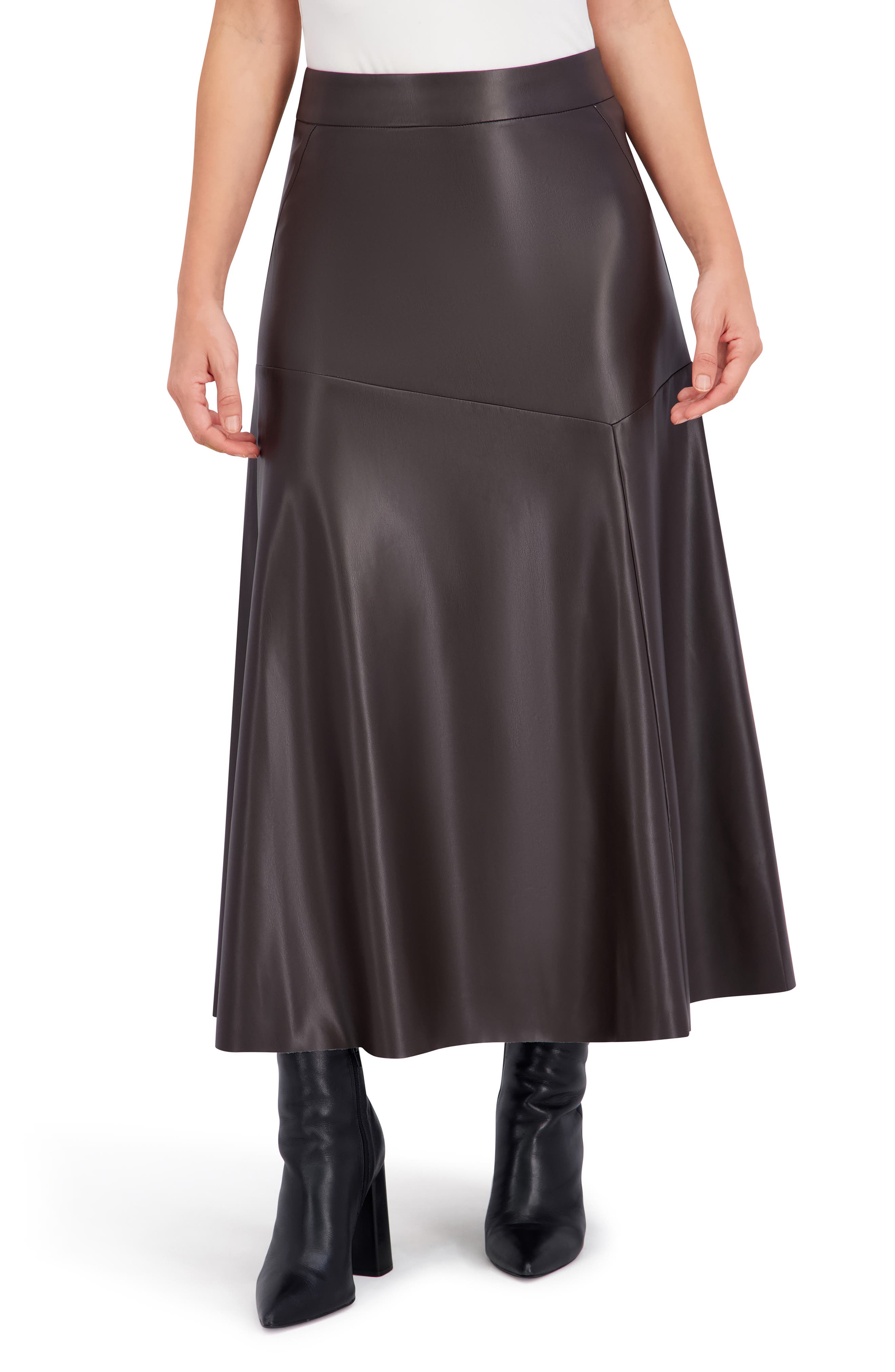 Ookie & Lala Supersoft Faux Leather Geo Seam Maxi Skirt