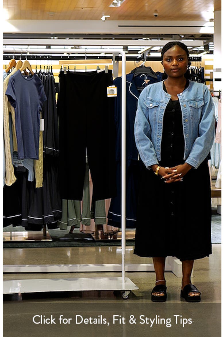 Pull-On Crop Wide Leg Pants video