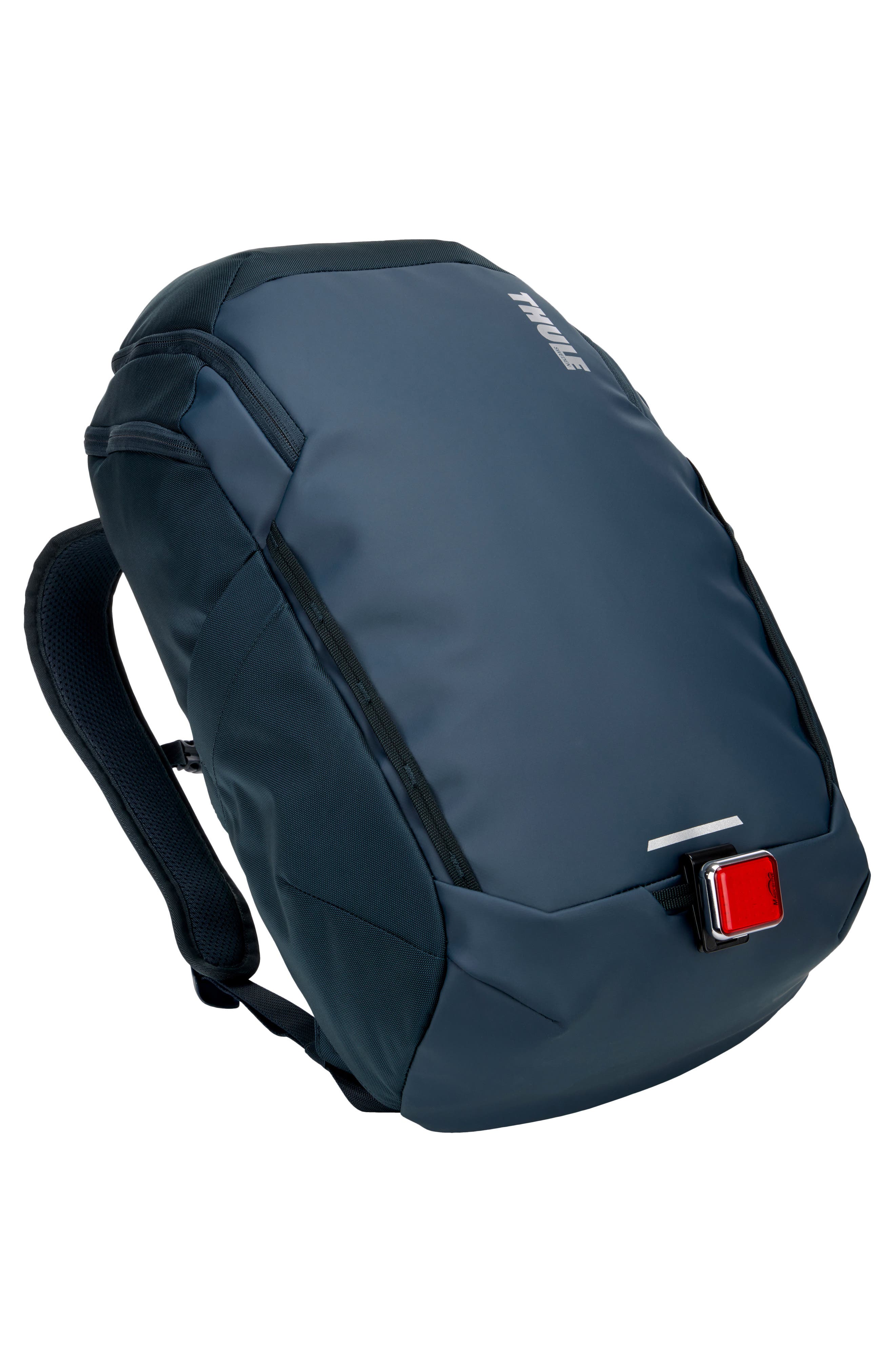 Chasm 26-Liter Backpack, Alternate, color, DARKEST BLUE