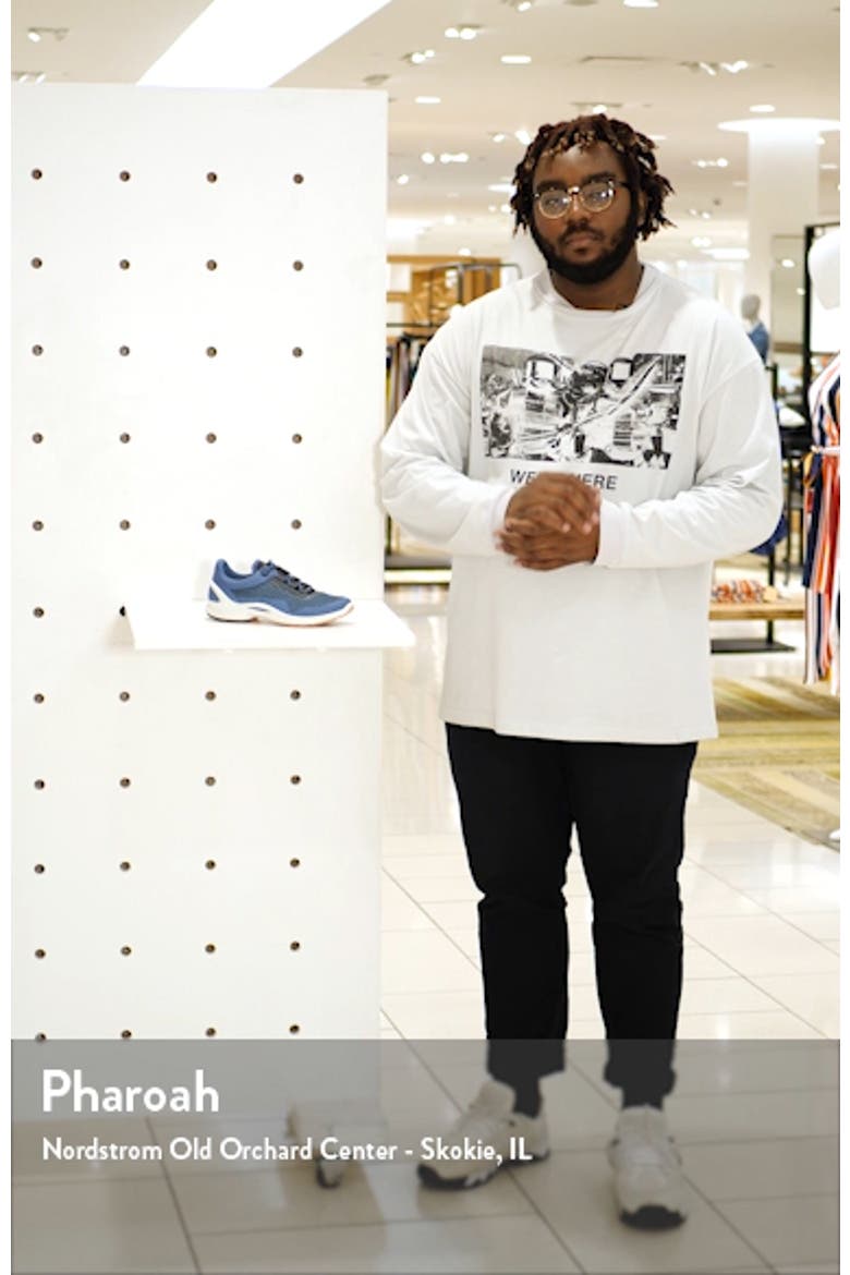 BIOM Fjuel Sneaker video