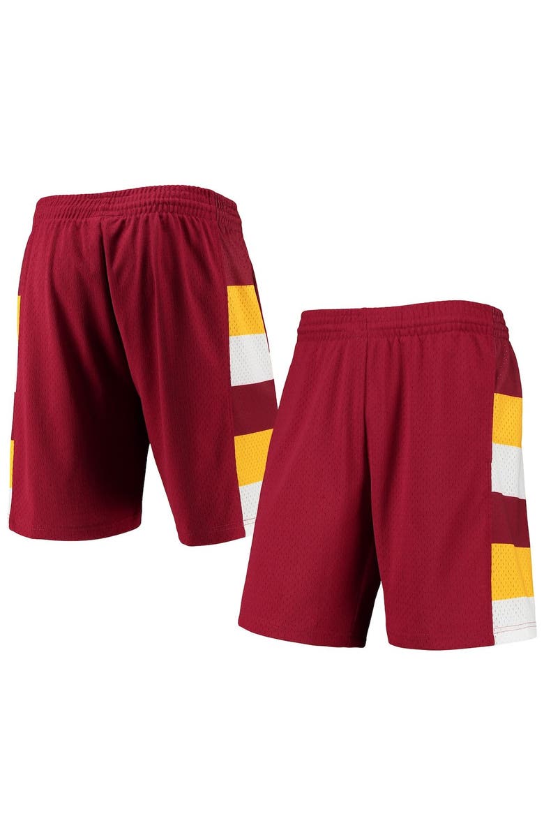 Mitchell & Ness Men's Mitchell & Ness Wine Cleveland Cavaliers 1979-80 Hardwood Classics Swingman Shorts, Alternate, color, 