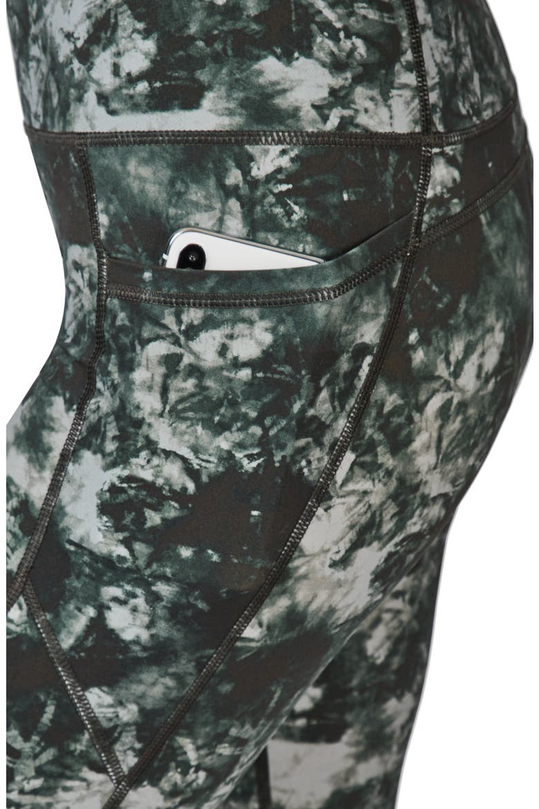 Zero Gravity Pocket 7/8 Running Leggings, Alternate, color, GREEN TIE DYE PRINT