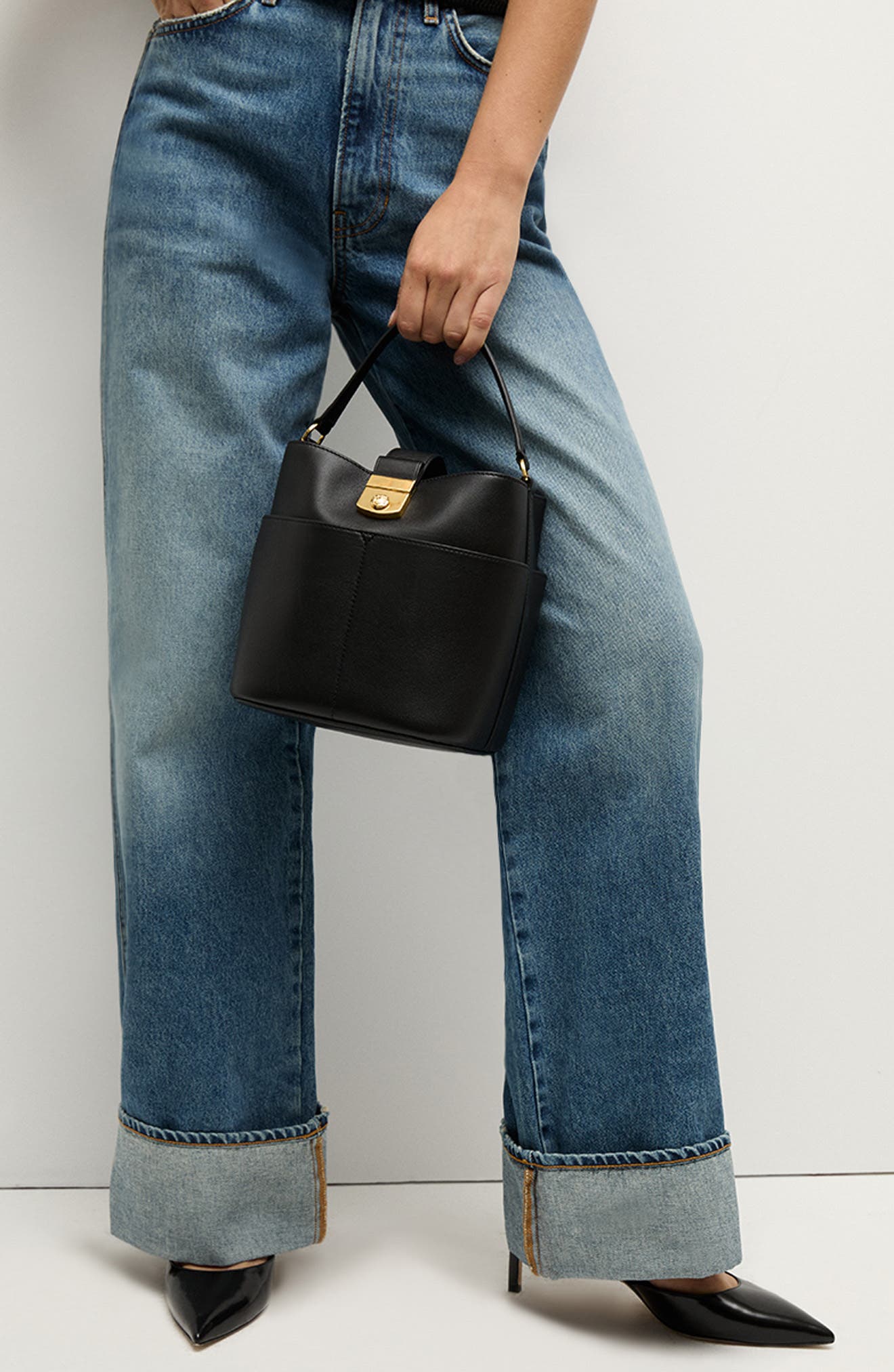 Veronica Beard Small Crest Lock Leather Bucket Bag, Alternate, color, 