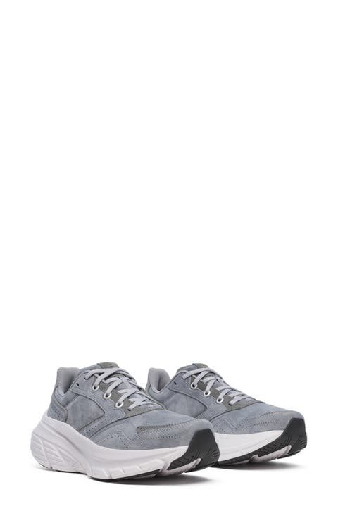 Guide Metro Sneaker (Women)