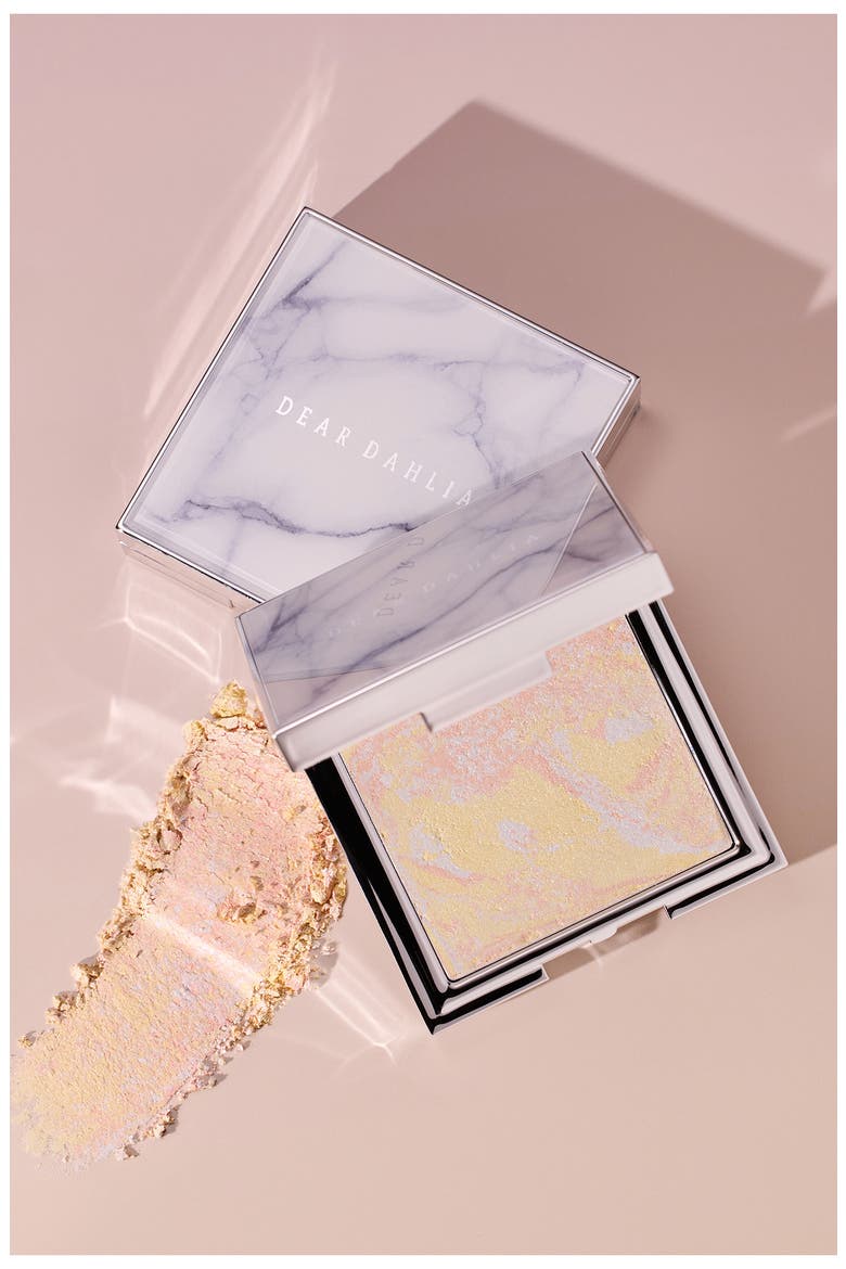 Skin Luminous Highlighter, Alternate, color, BLISS BEIGE