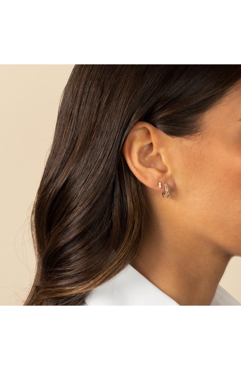 BY ADINA EDEN Diamond Solitaire Graduated Ridged Huggie Earring 14K, Alternate, color, 