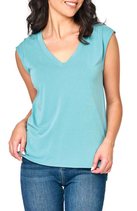 V-Neck T-shirt