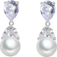 Untamed Petals Lumi Pearl and Crystal Earrings