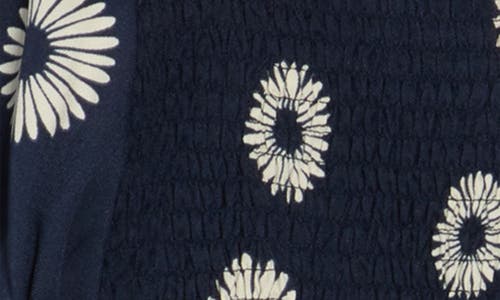 Bobeau Smocked Crop Top In Navy/antq White Daisy