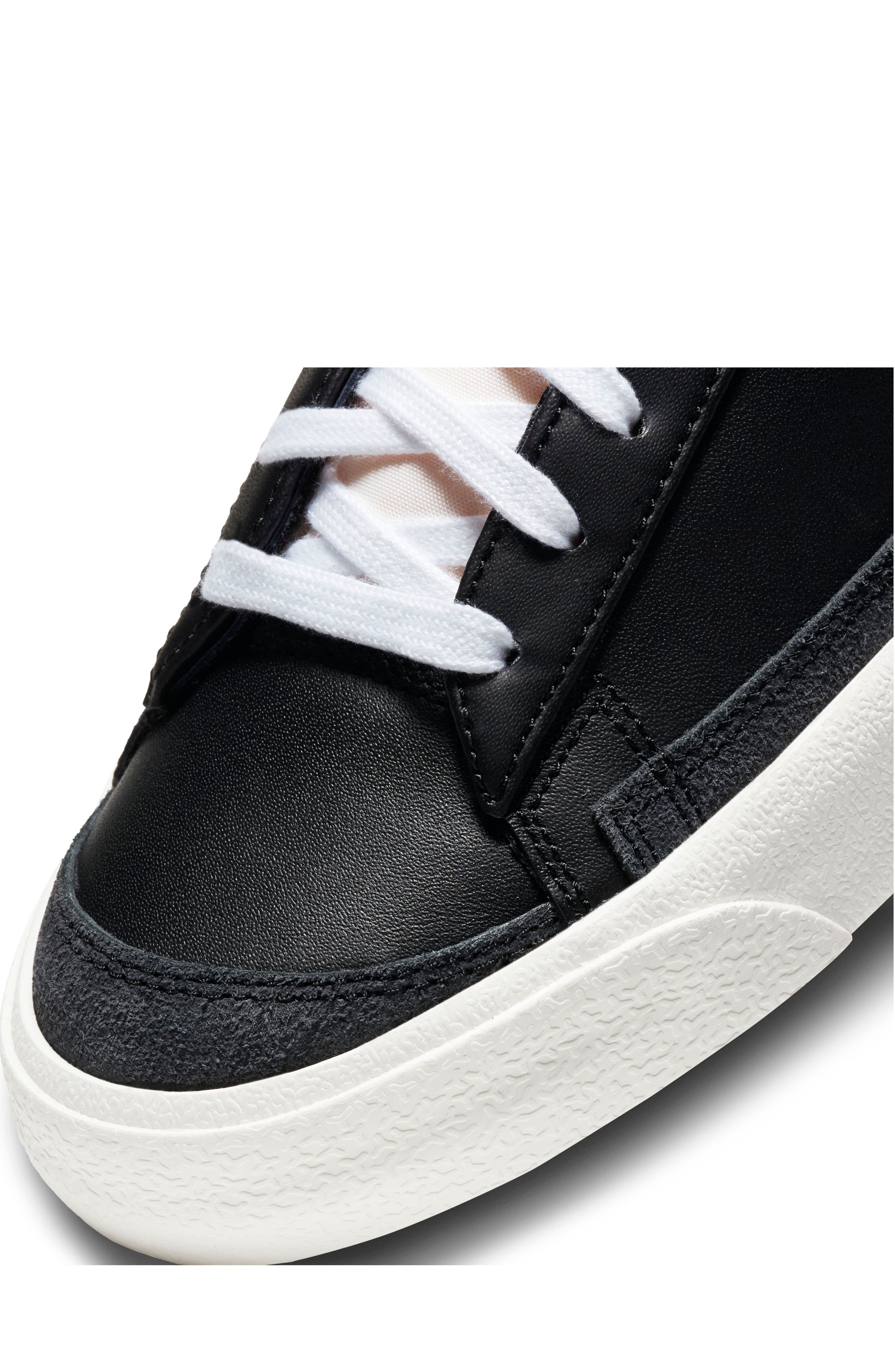 nike blazer city low xs mens