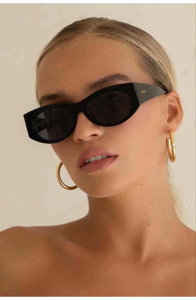 FREYRS Eyewear Layla Cat Eye Sunglasses, Alternate, color, Black