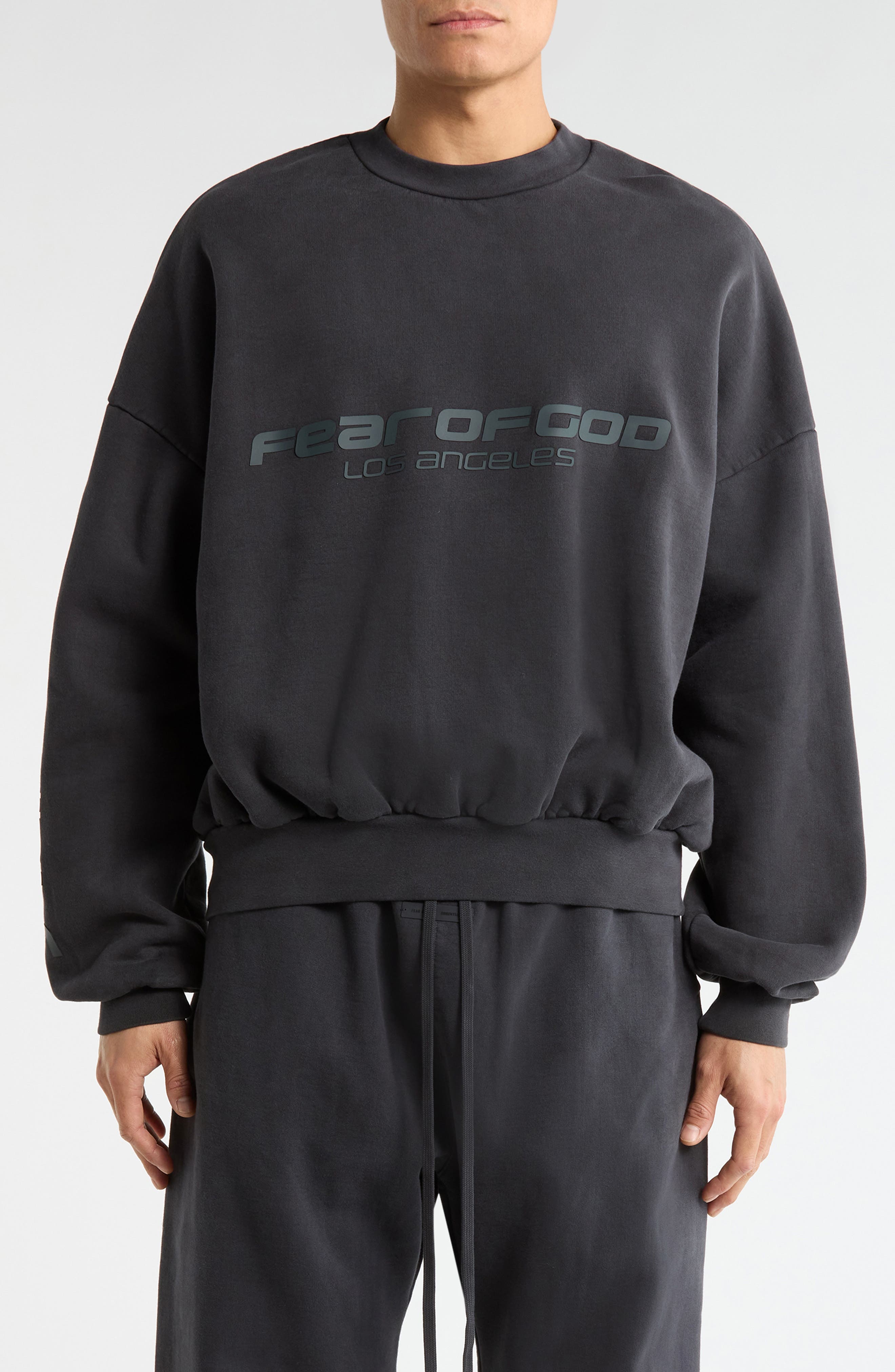 Logo Graphic Relaxed Fit Crop Sweatshirt