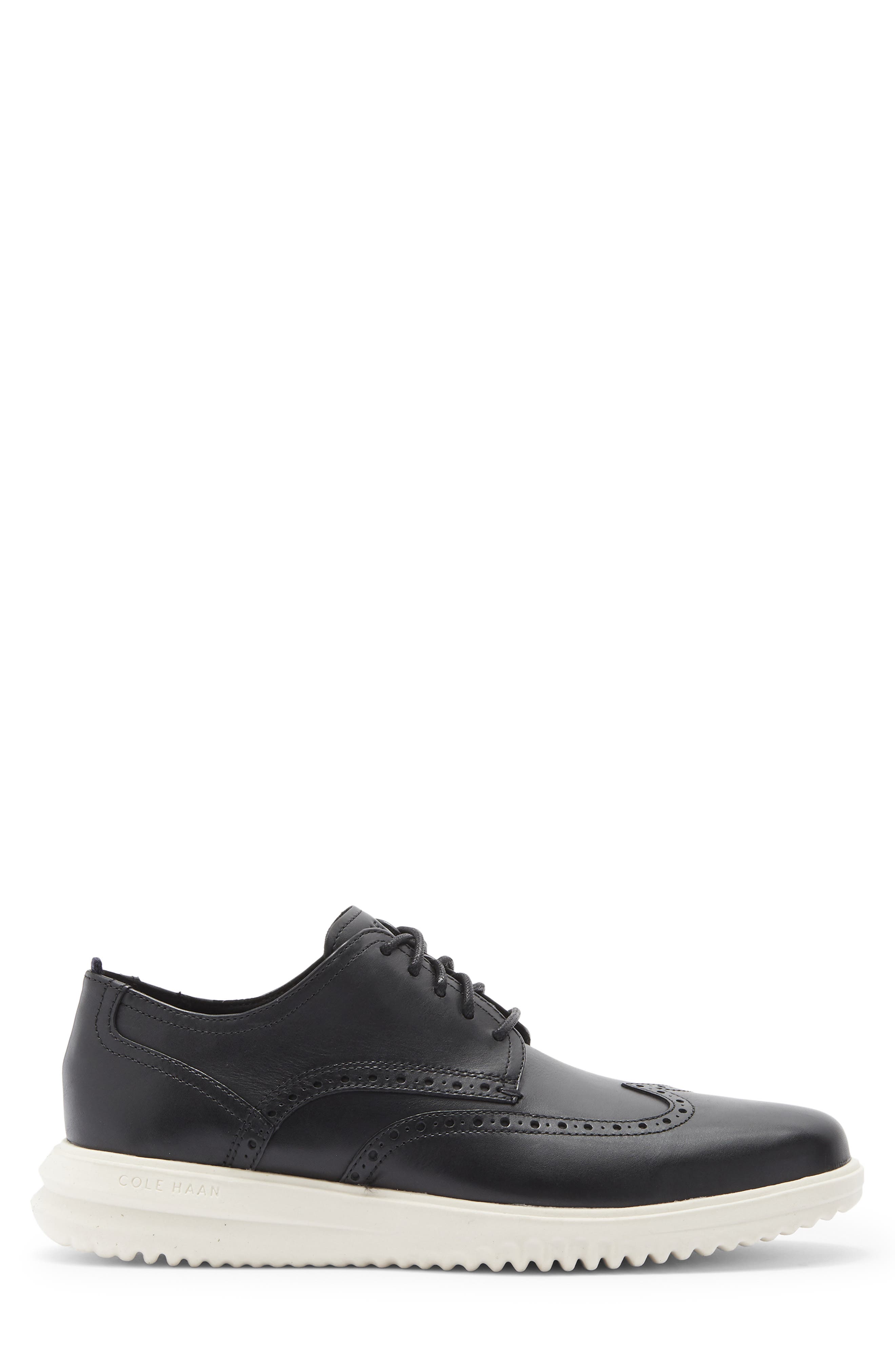 Cole Haan ØriginalGrand Wingtip Oxford, Alternate, color, Black/ Ivory