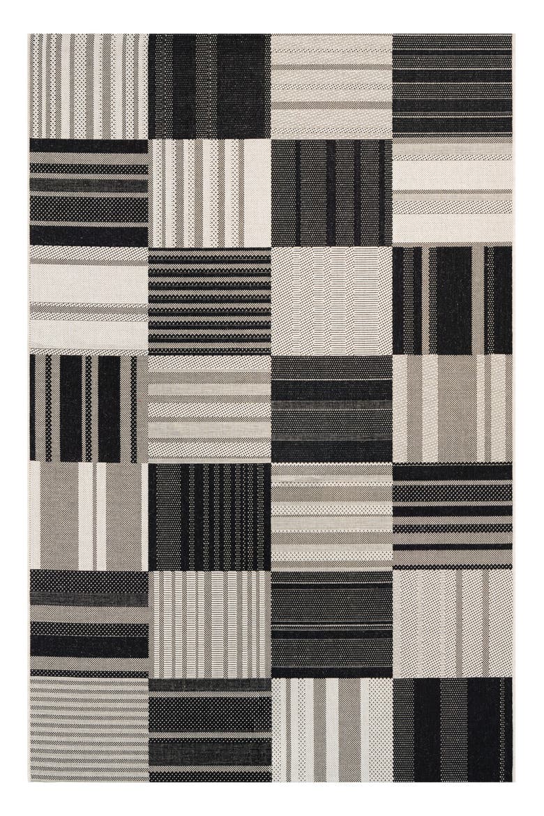 Patchwork Indoor/Outdoor Rug, Main, color, ONYX/ IVORY